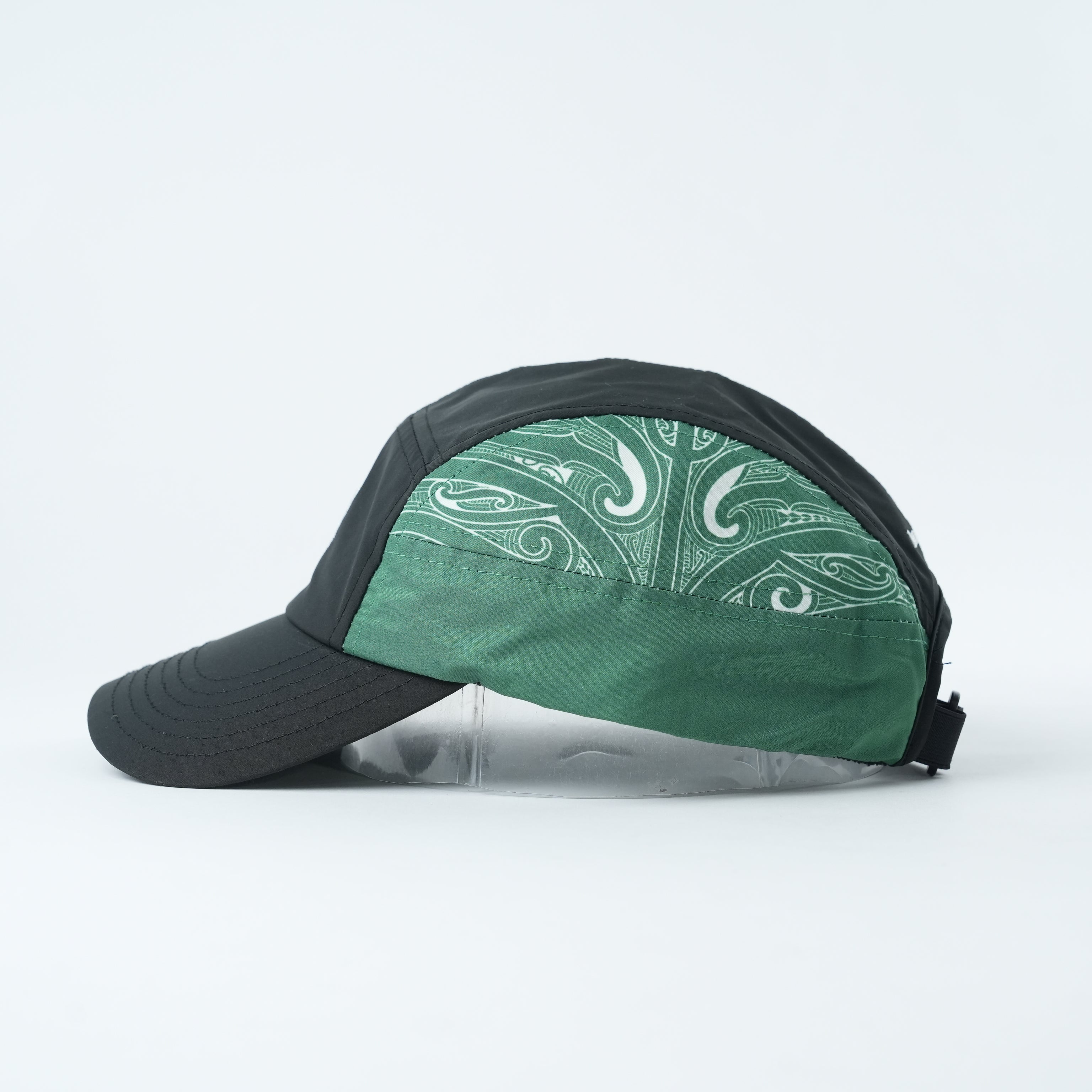 Māori Classic Sports Lid - Green Edition