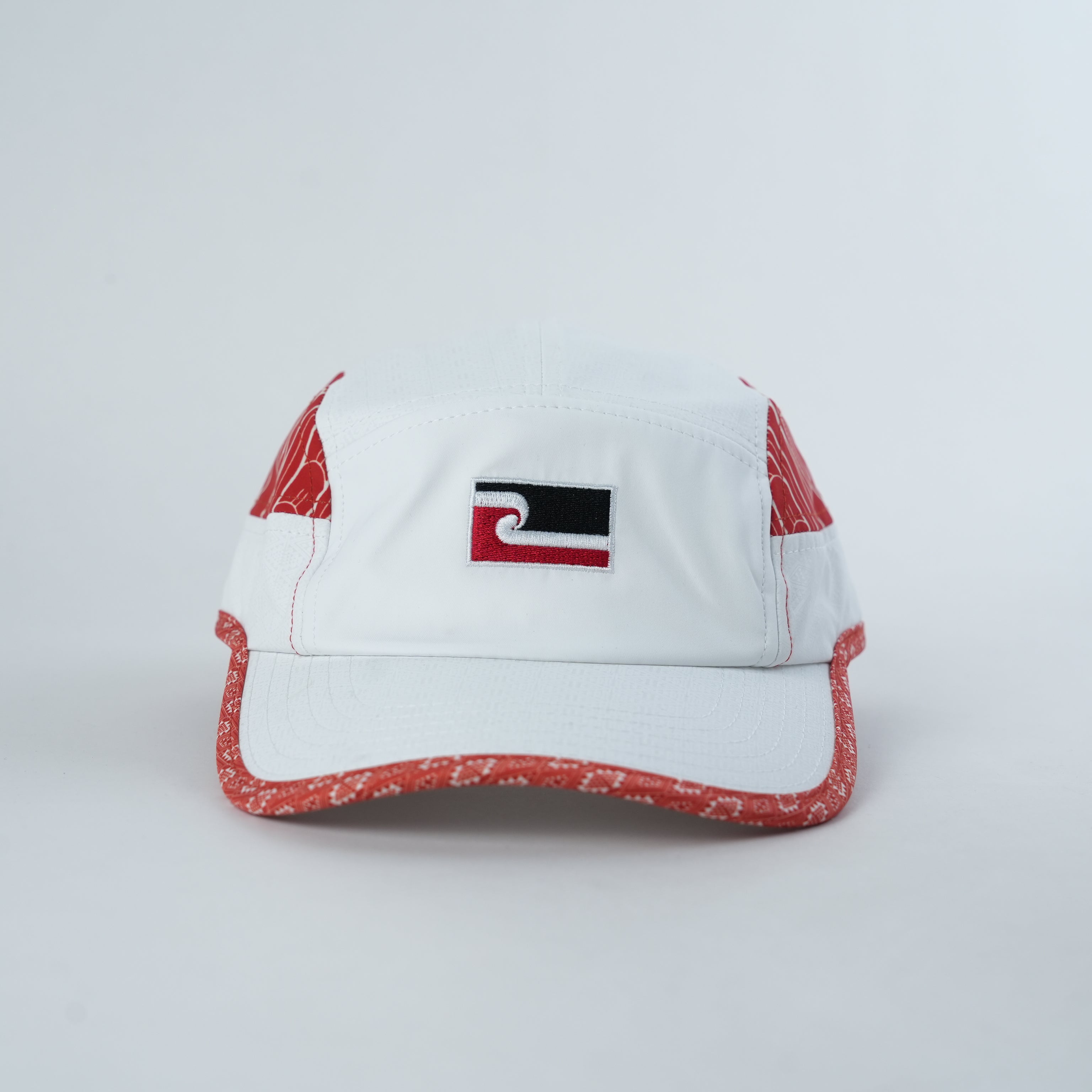 Māori Pro Sports Lid - White Edition