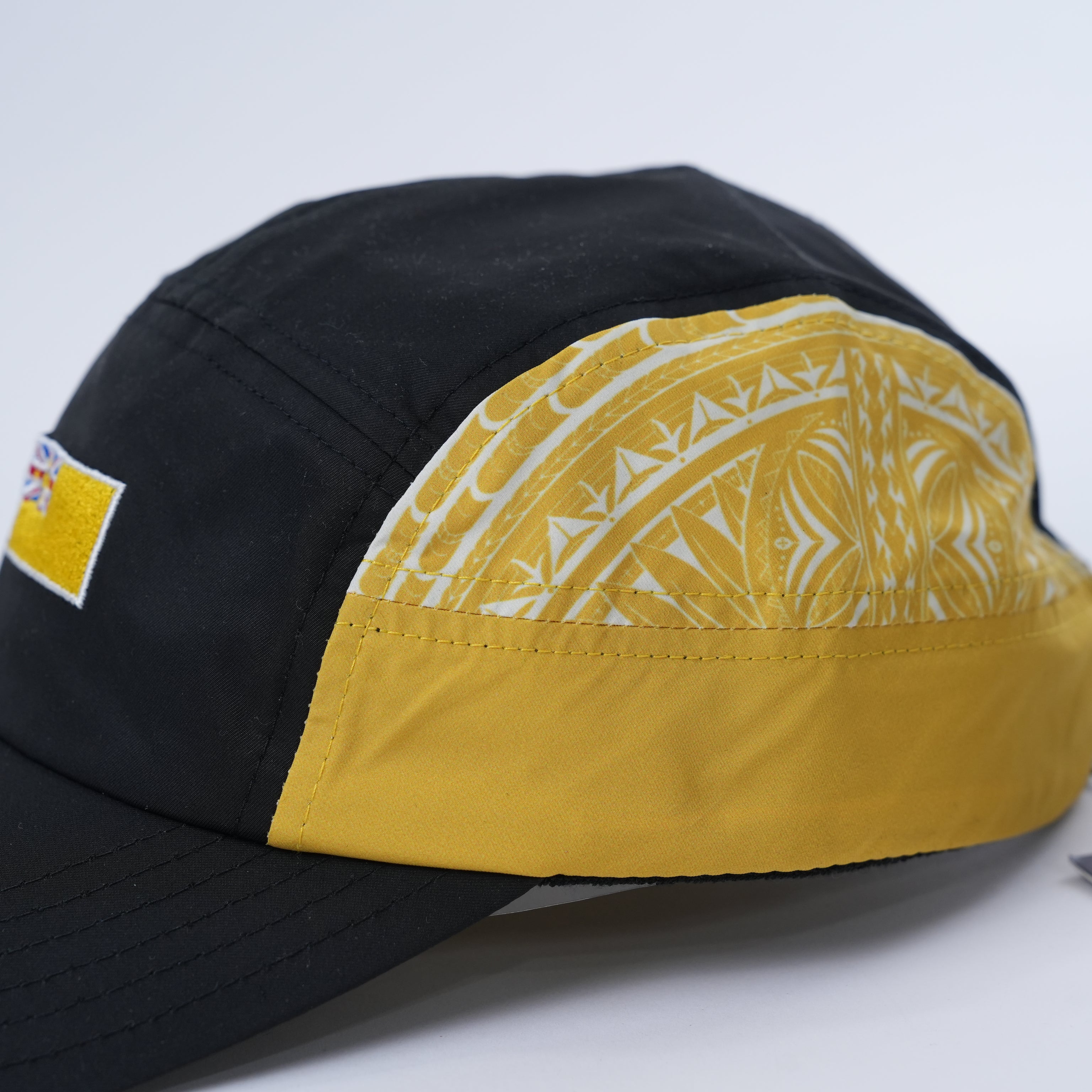 Niue Classic Sports Lid