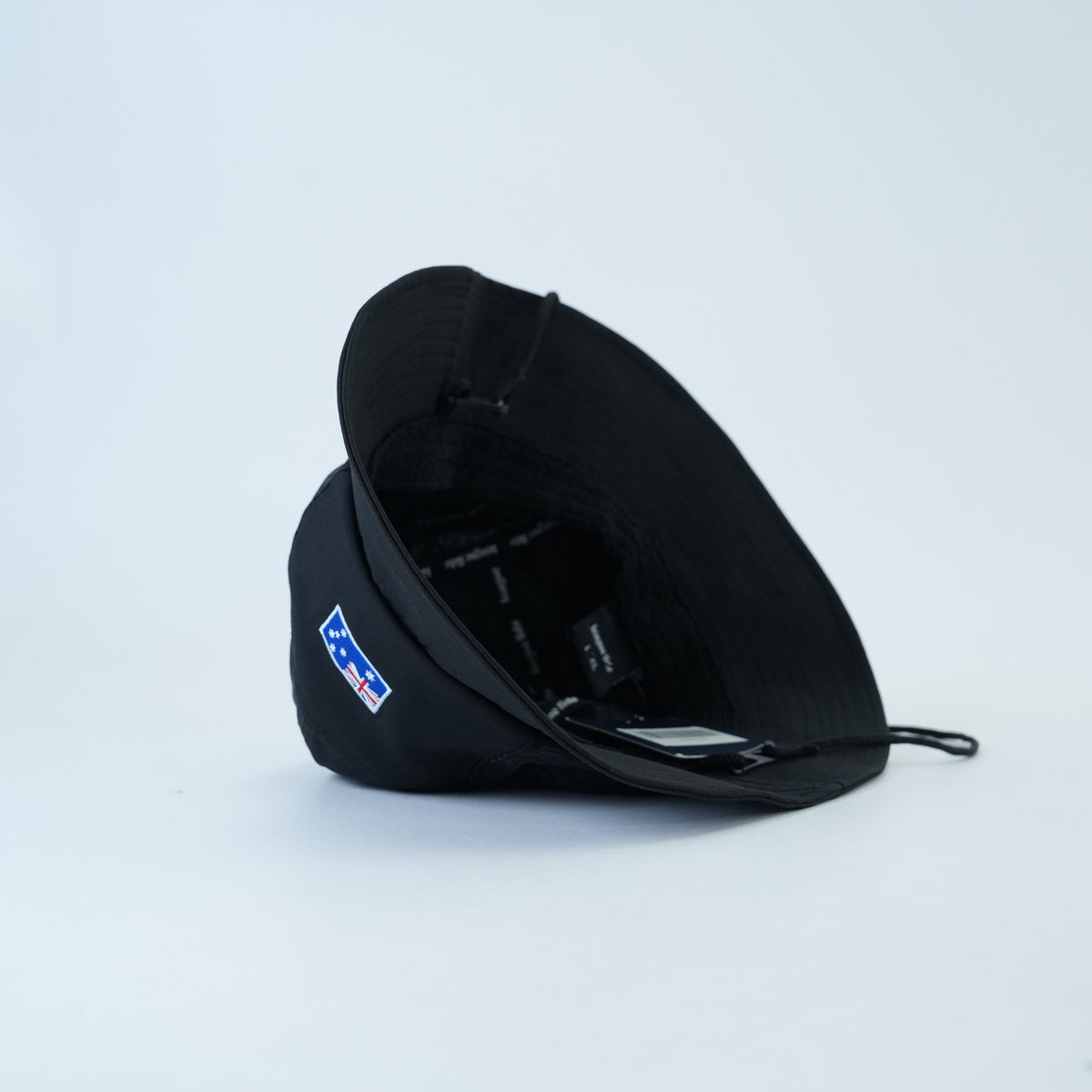 Australia Bucket Lid - Black Edition - underneath view | League Lids