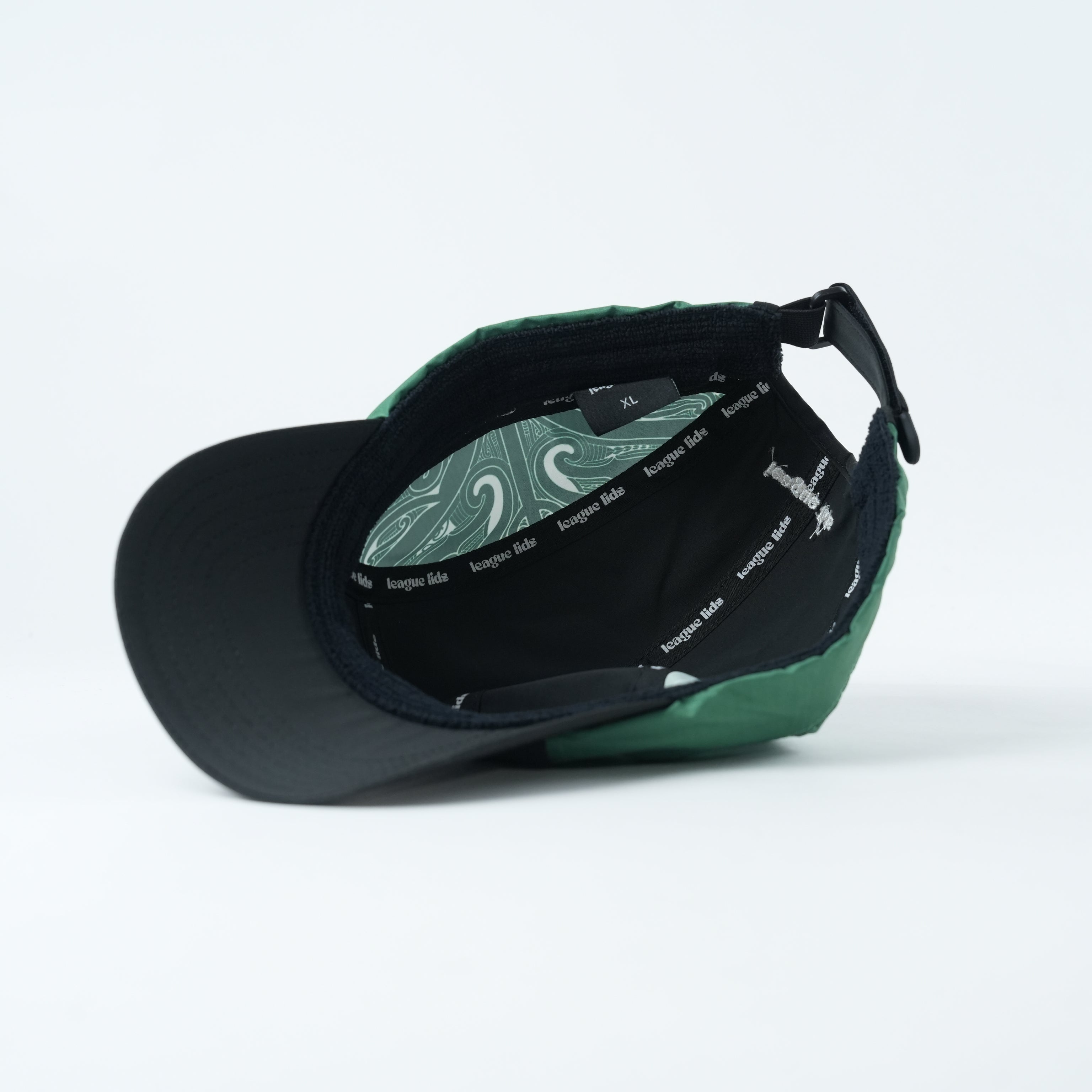 Māori Classic Sports Lid - Green Edition