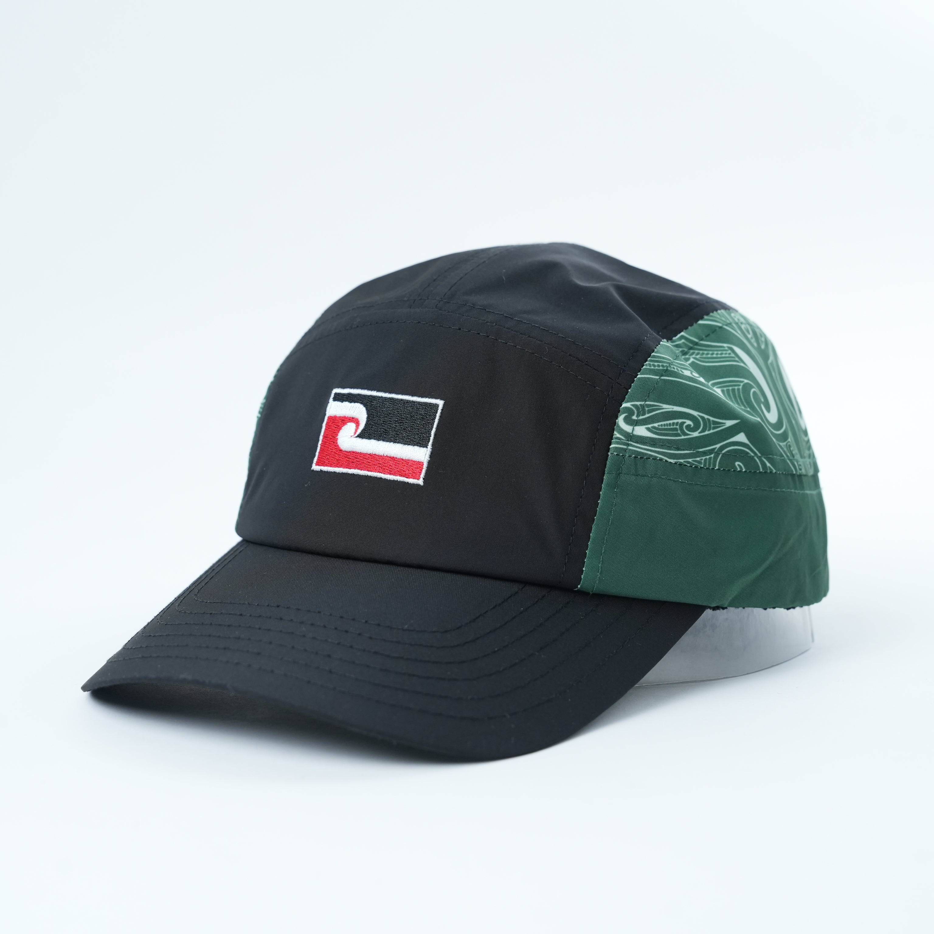Māori Classic Sports Lid - Green Edition