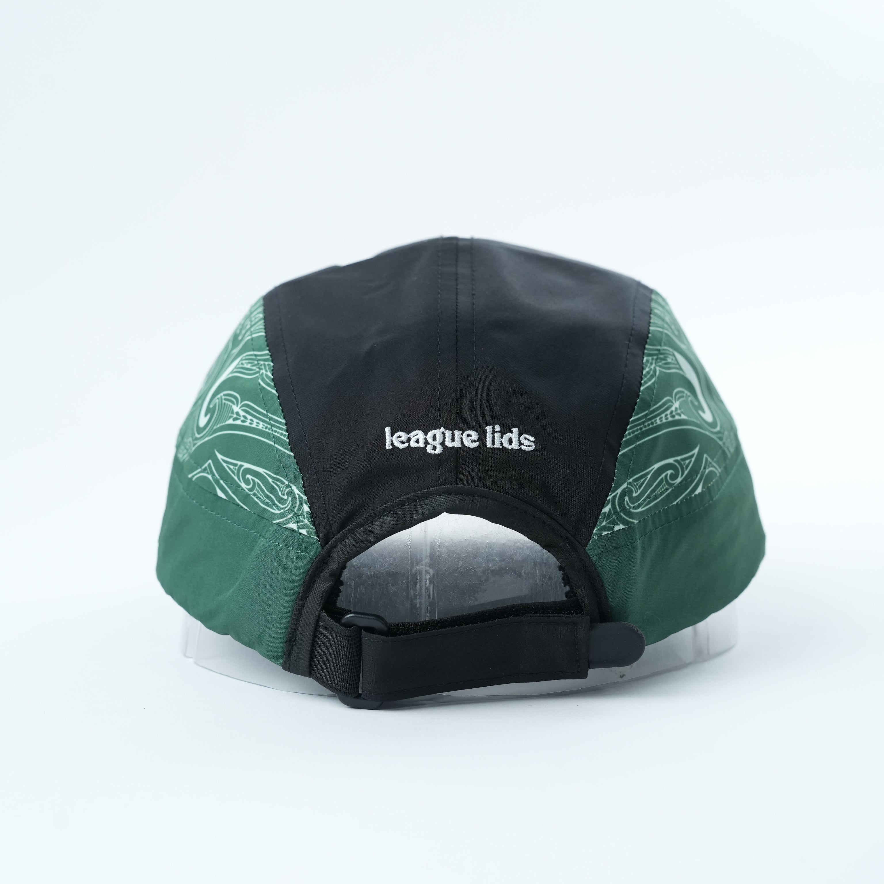 Māori Classic Sports Lid - Green Edition