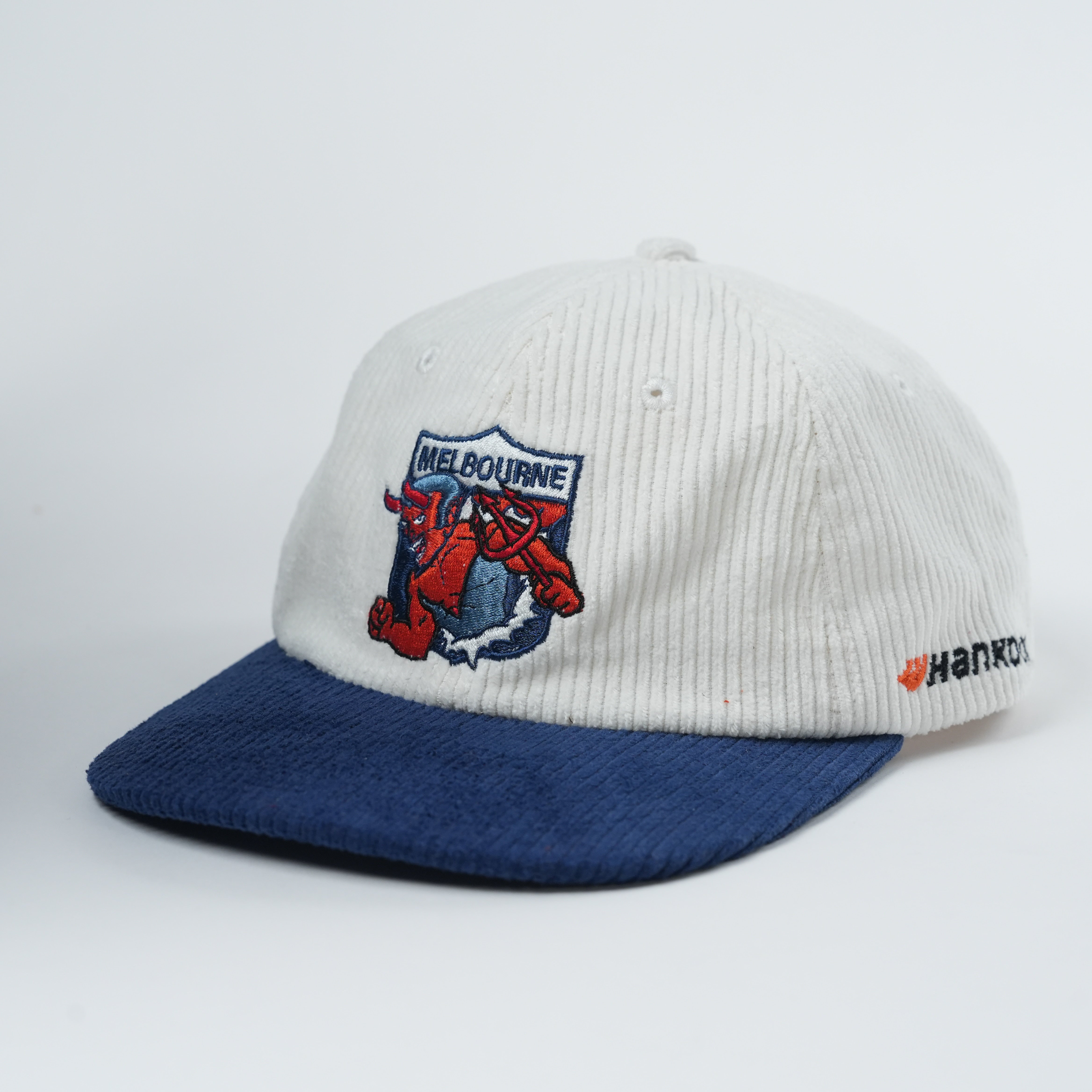 League Lids